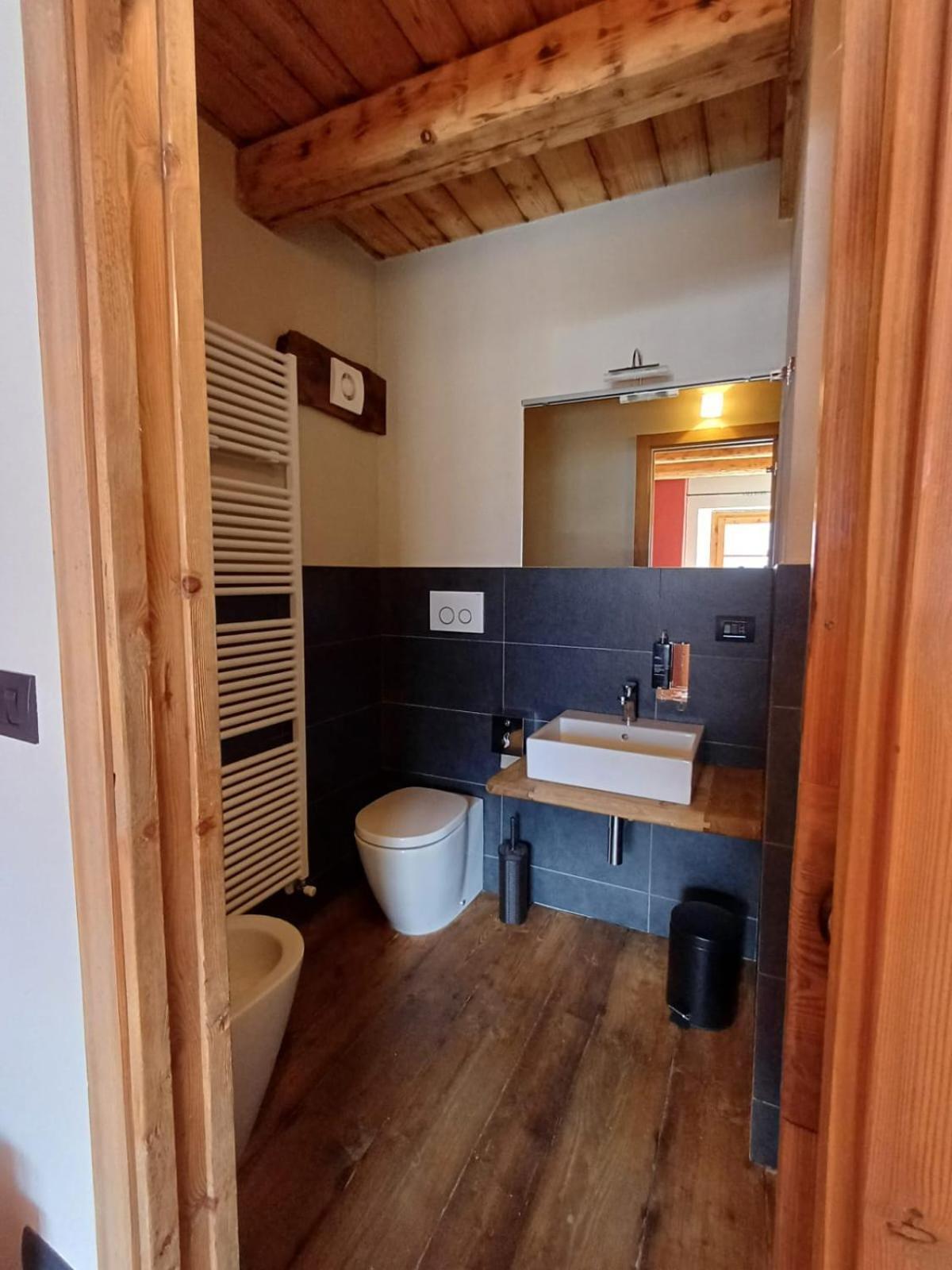 Rifugio Di Chiappera Hotel ภายนอก รูปภาพ