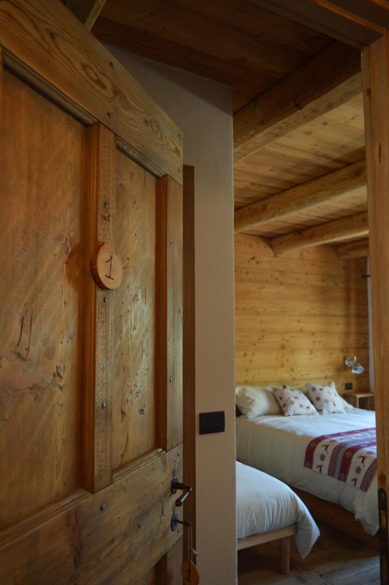 Rifugio Di Chiappera Hotel ภายนอก รูปภาพ