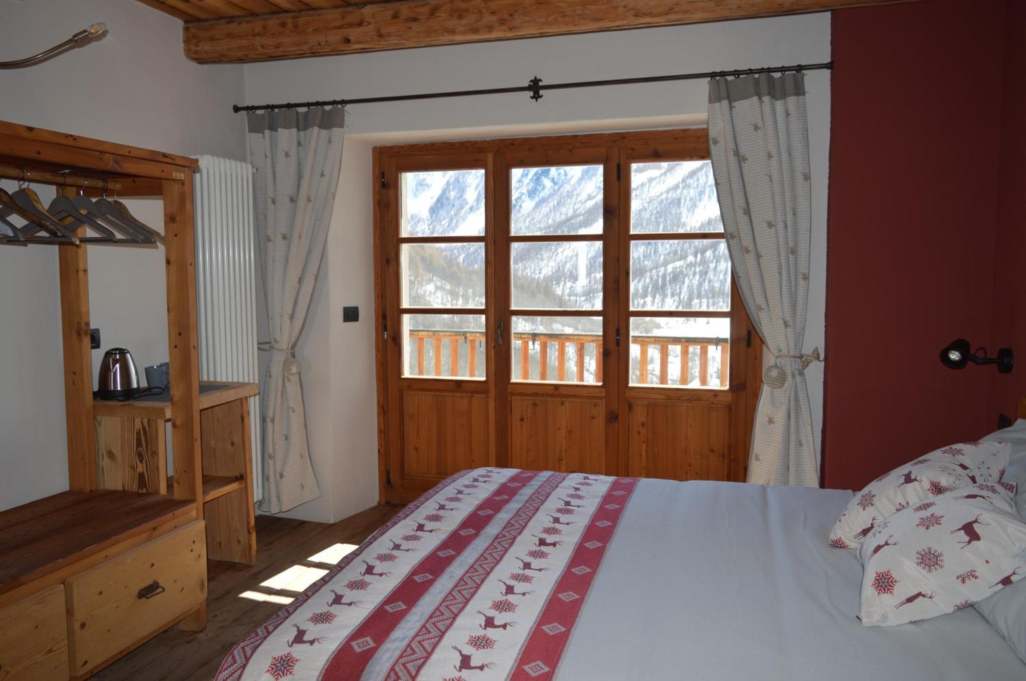 Rifugio Di Chiappera Hotel ภายนอก รูปภาพ